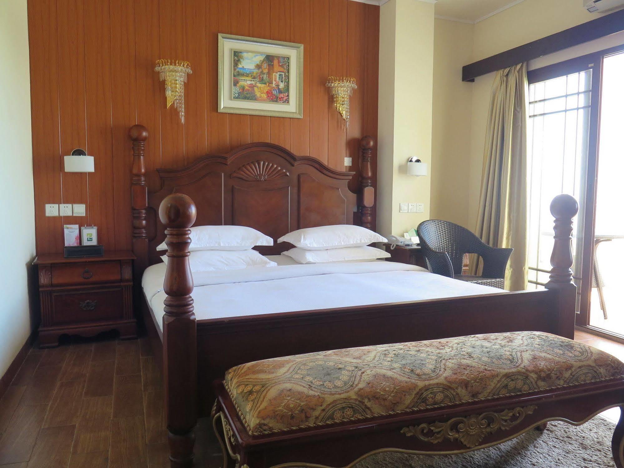 Hotel Essencia Dumaguete City Exteriér fotografie